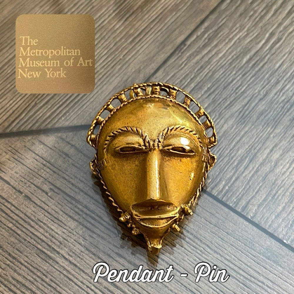 MMA Baule Tribal Kings Mask Pin Vintage Metropolitan Museum of Art